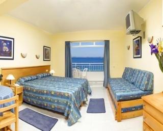 Aparthotel Catalina Sant Antoni de Portmany Екстериор снимка